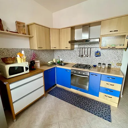 - Da Peppina Casa vacanze *